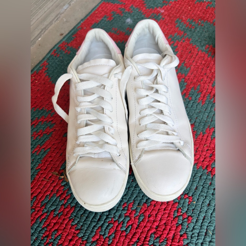 Coach size 8 women White & Pink Low-Top Leather - Picture 2 of 8